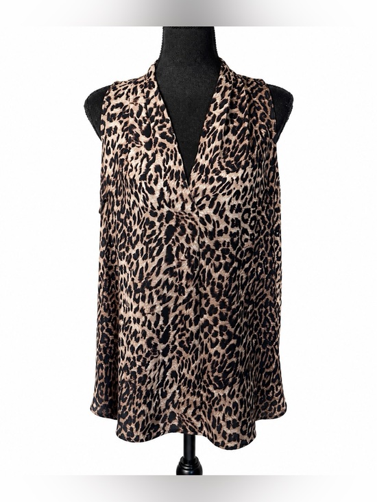 Vince Camuto Tops - Vince Camuto Leopard Print Sleeveless V-Neck Top Corpcore Women’s Size Medium